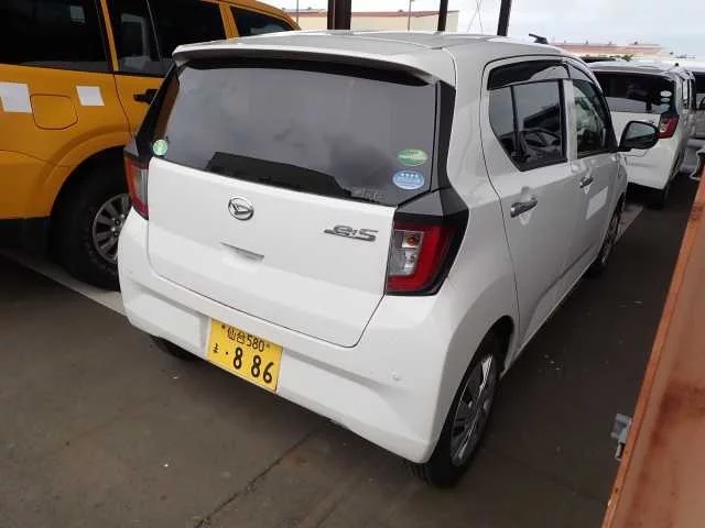 Daihatsu Mira e:S LA350S 2019